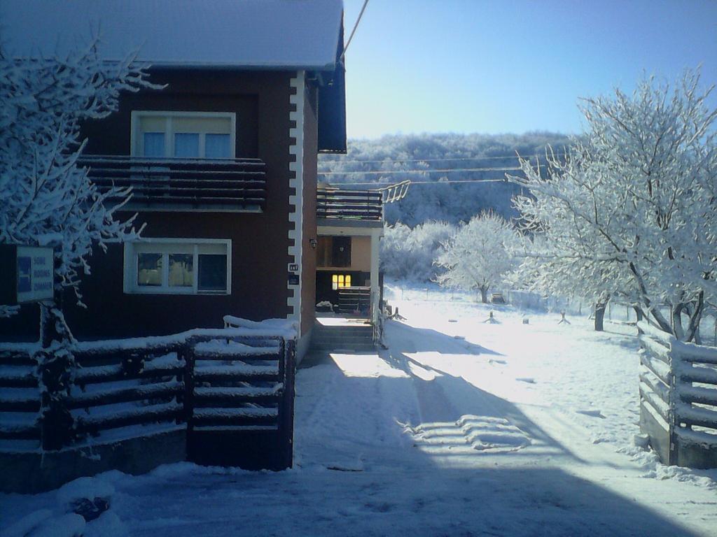 Gacka Rooms Vrhovine Camera foto