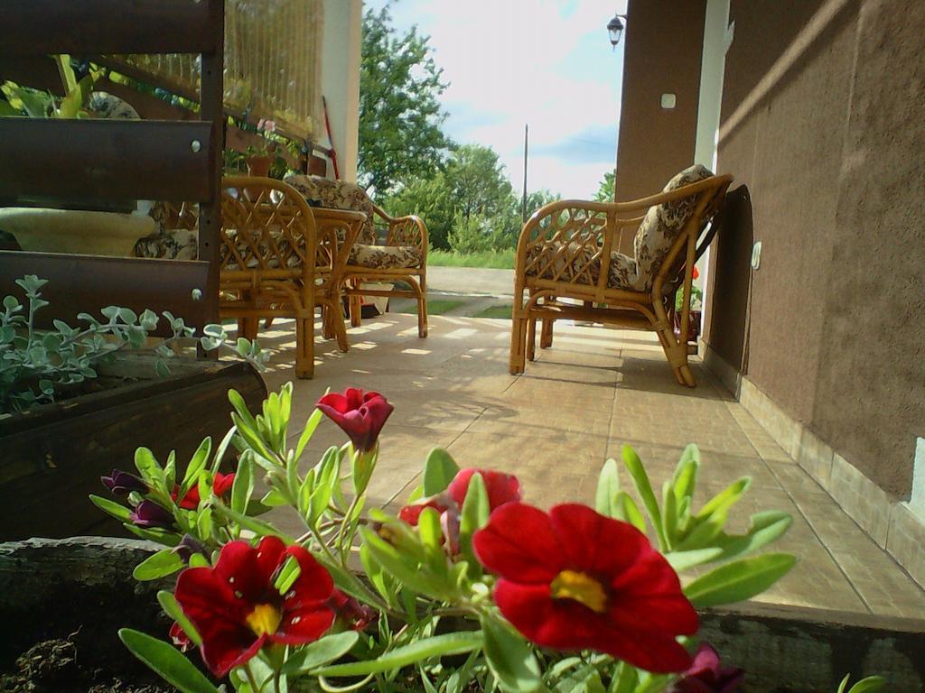 Gacka Rooms Vrhovine Esterno foto
