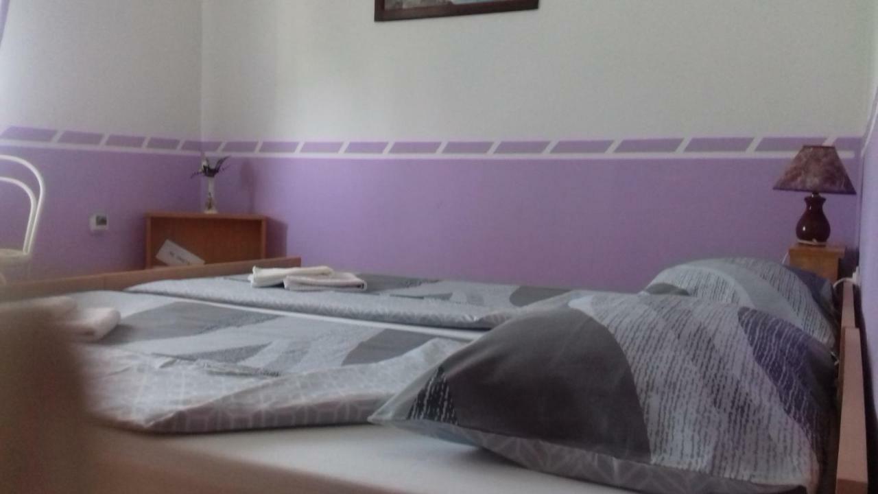 Gacka Rooms Vrhovine Esterno foto